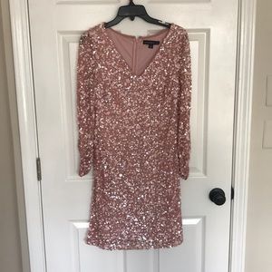 Pink shimmer dress, perfect for New Years!